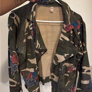 Floral Camouflage Women's Jacket